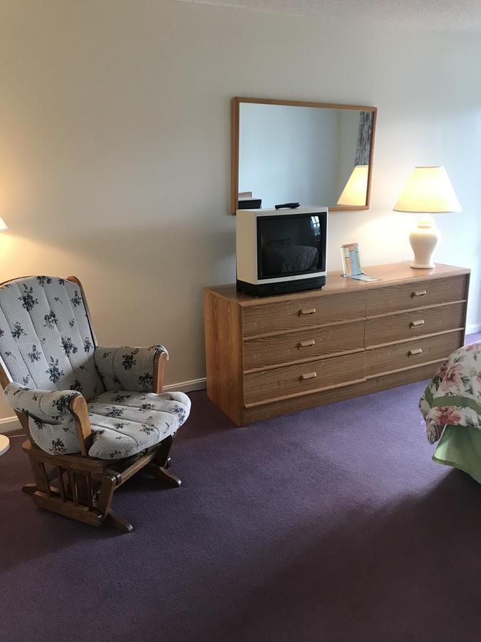 Four Seasons Motor Inn Twin Mountain Екстер'єр фото