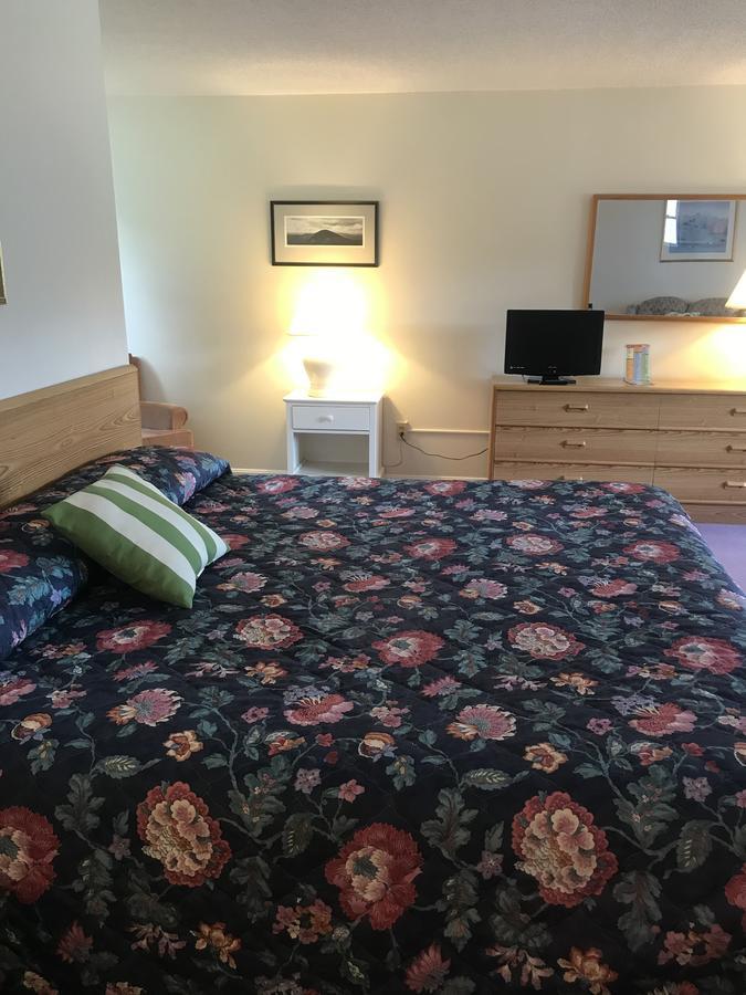 Four Seasons Motor Inn Twin Mountain Екстер'єр фото